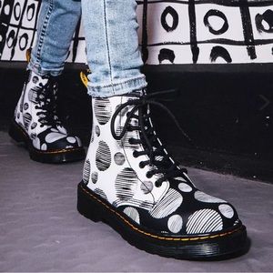 EUC Doc Martens 1460J Polka Dot Boots Size 3 🔥